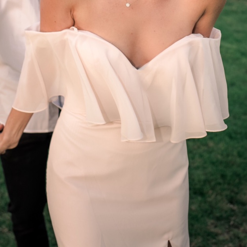 Beautiful Light Pink Floor Length Gown - Size 4